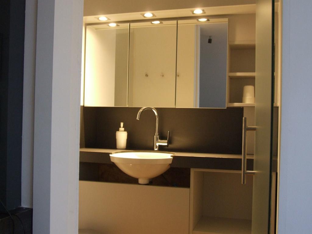 Modern And Cozy Studio In A Former Coach House Robertville Εξωτερικό φωτογραφία